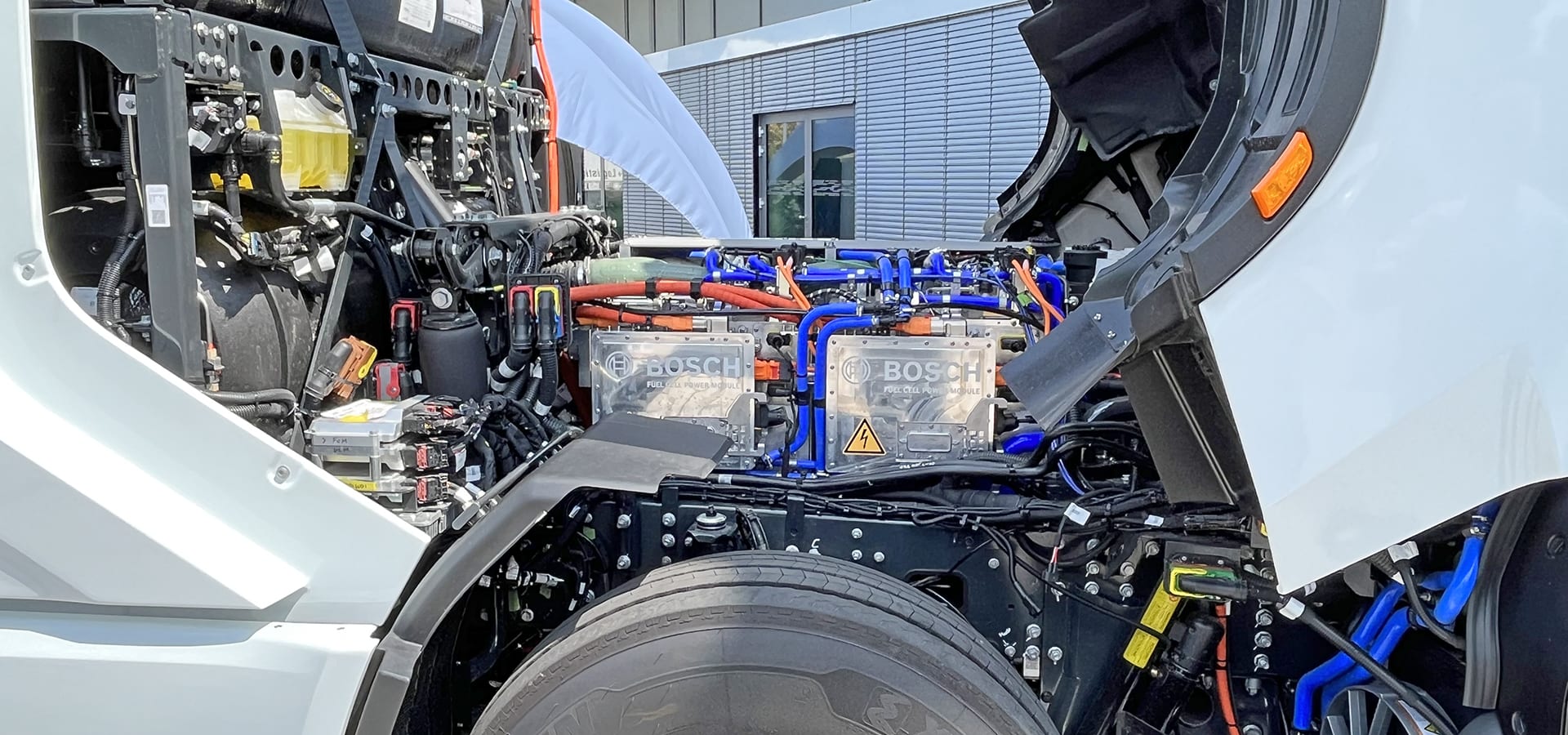 Bosch Begins Production of FuelCell Power Modules for Nikola