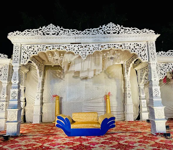 Rajmahal Garden