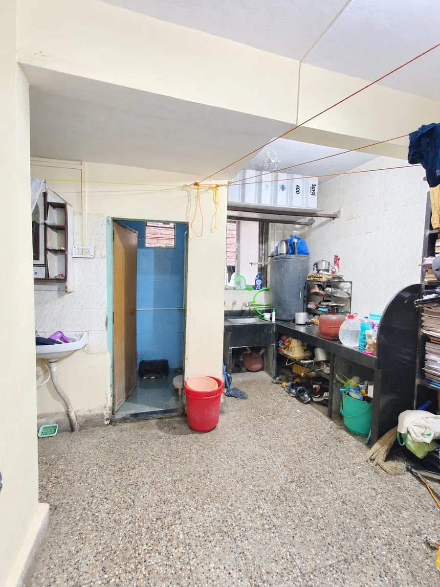 2 BHK for rent in Katraj, Pune photo 2
