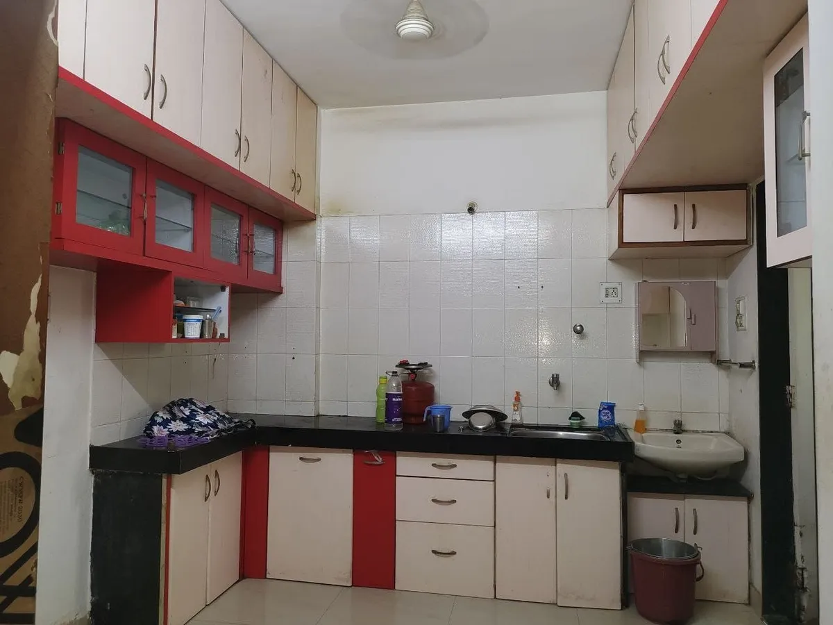 👱♀️1 November Room partners needed – 1Female (Total 5 Girls) for rent in Narayan Peth, Pune photo 1