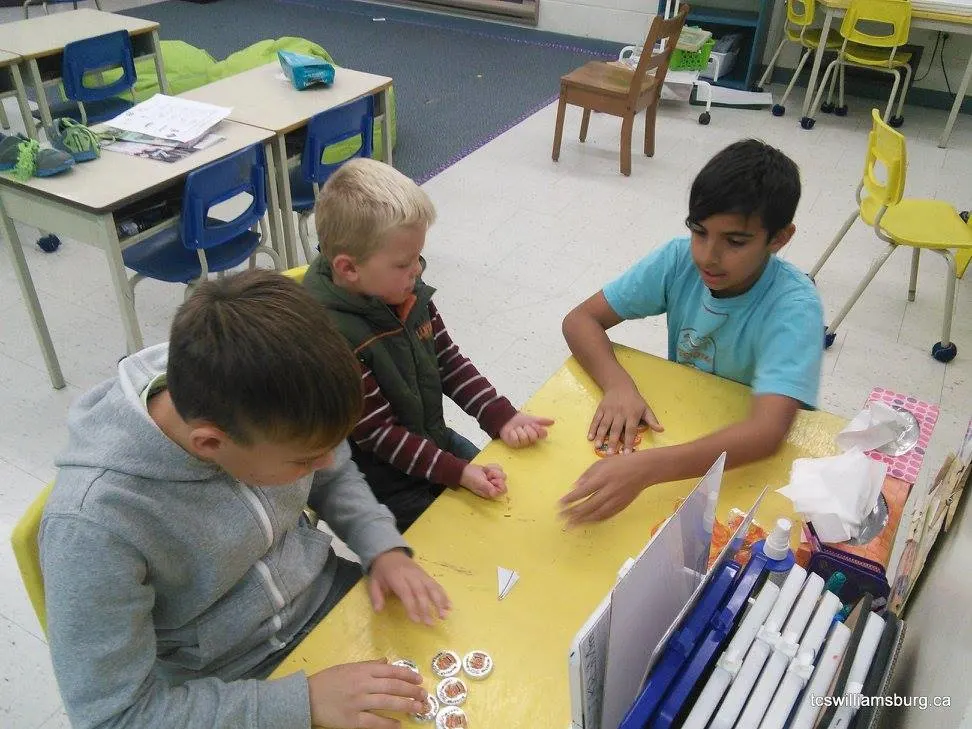 12184086_410802085777478_3101097694673629056_o