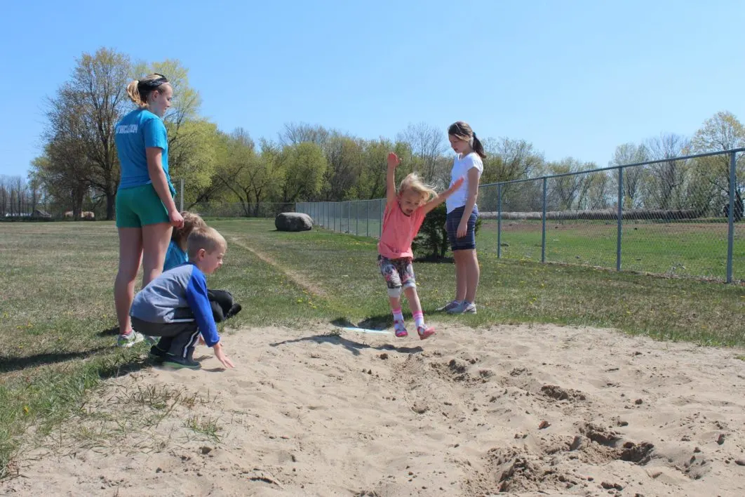 13227693_477990895725263_972306144140600813_o