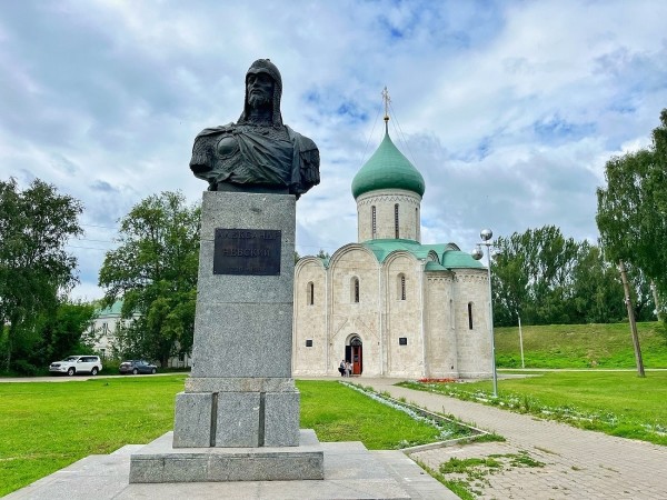 Бренды Переславля с дегустацией ряпушки
