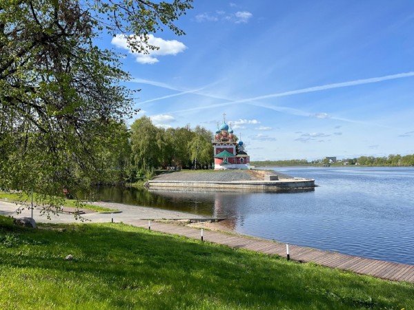 Путешествие по реке времени (с теплоходной прогулкой)