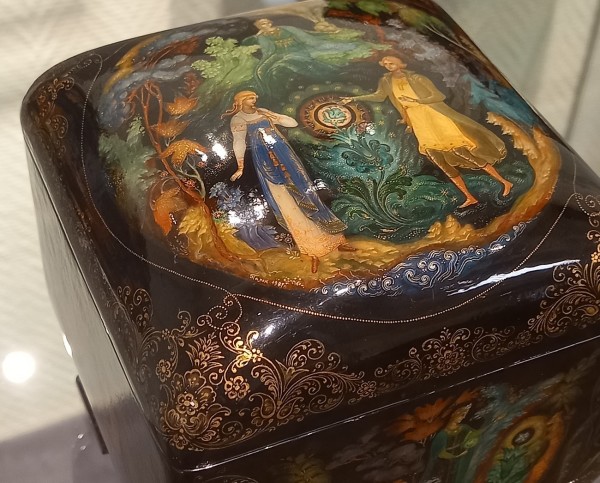 Путешествие в царство Жар-птицы