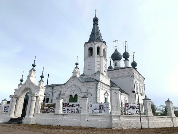 Древние крепости и святые обители: Ростовская земля