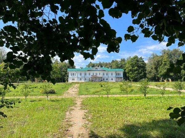 Дворянская усадьба Леонтьевых