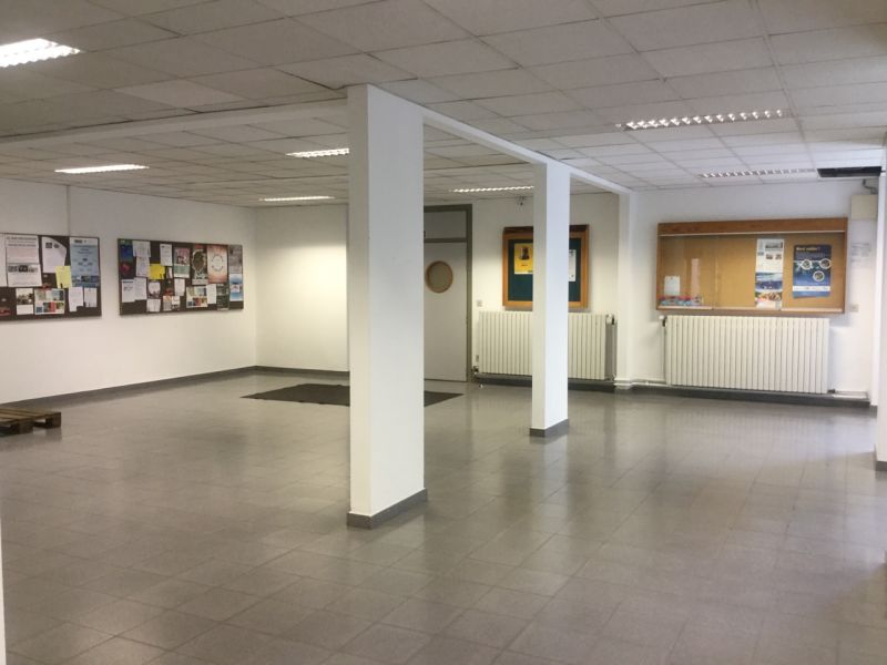 00.76 - entrance hall - KULag