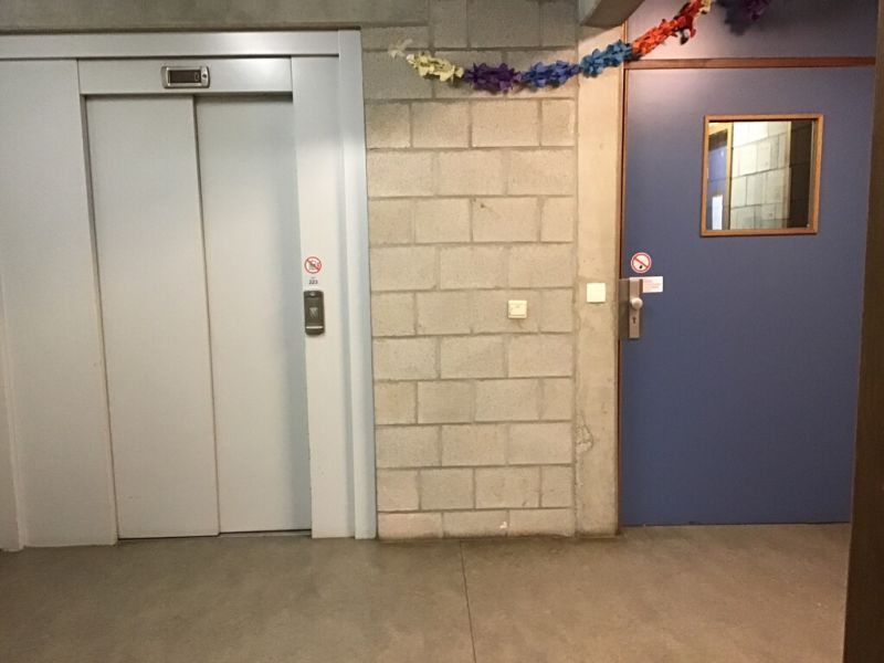 01.92 - gang - overloop - KULag