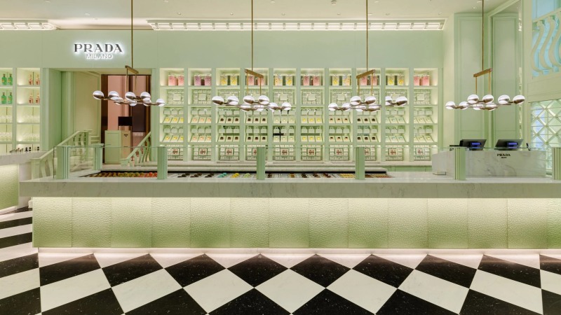 Designer Cafés: A Modern Take on the Lipstick Effect