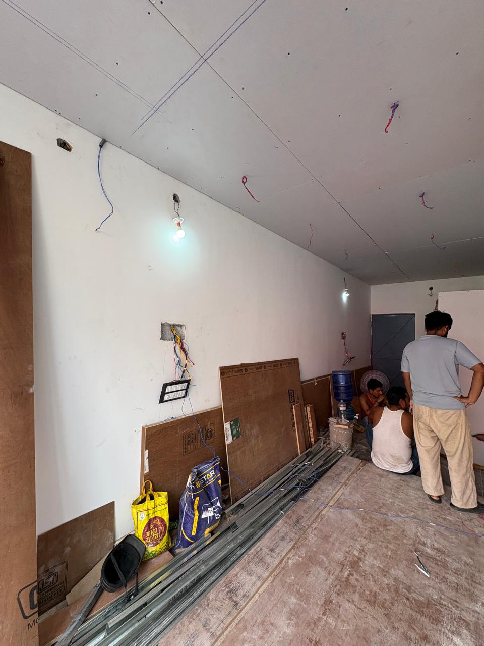 Empty Waiting Area before salon interior design