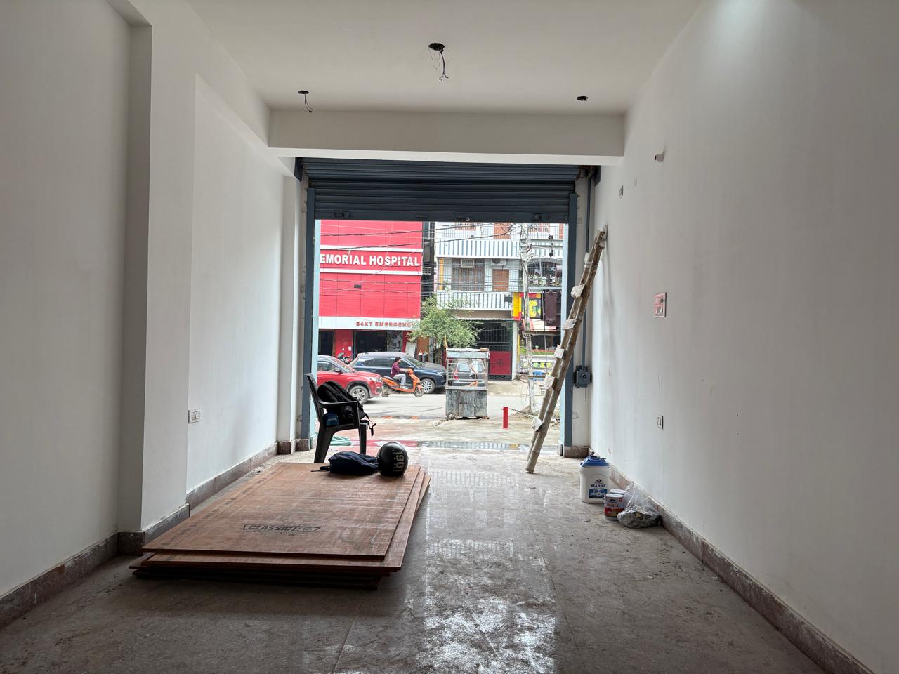 Empty Inside Out before salon interior design