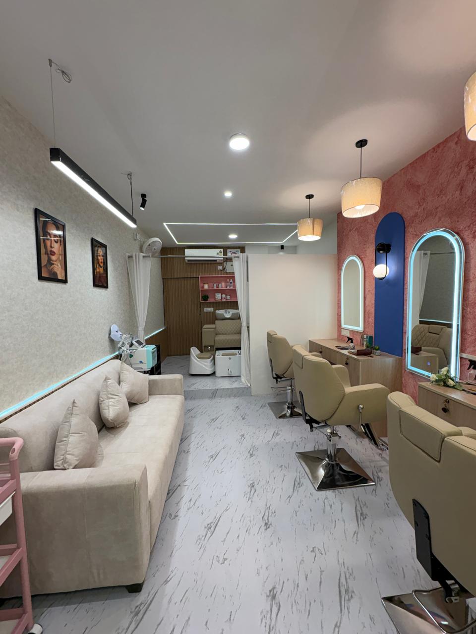 Completed salon Outside In – final handover