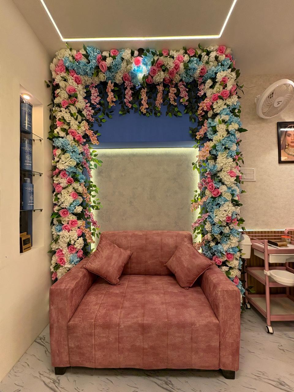 Completed salon Selfie Point – final handover