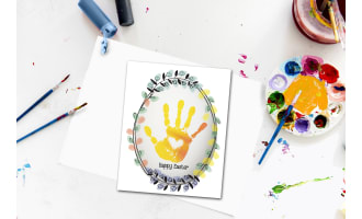 DIY EASTER WREATH, HANDPRINT ART, EASTER EGG CRAFT TEMPLATE