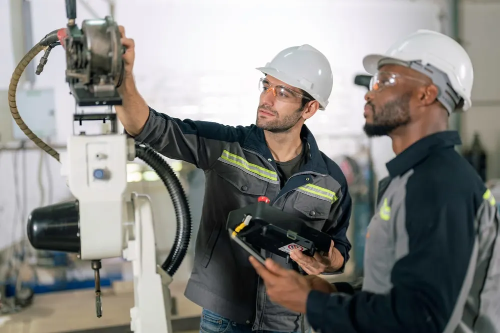 Careers in mechanical engineering - Degreechoices.com
