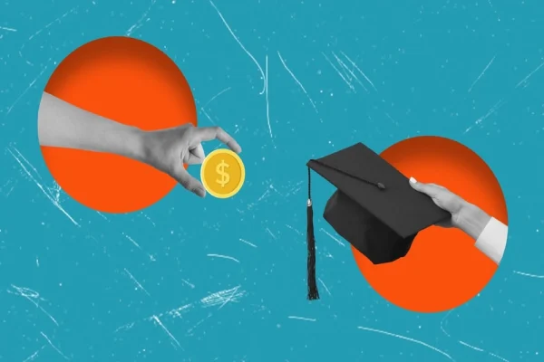 How valuable is a college degree? The payoff is big, but the public is skeptical