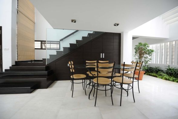 Dining Room Ocher Architects