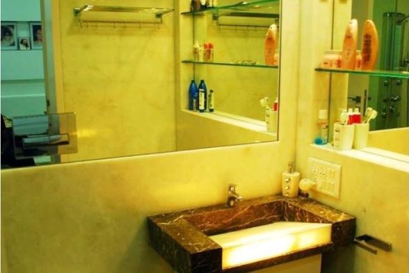 Bathroom Puran Interiors