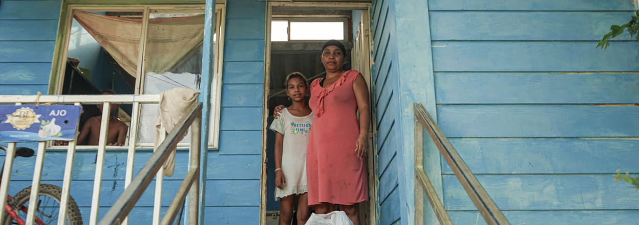 Delivery of food packages to 500 vulnerable families in the municipalities of Algodonal and Santa Lucía in Barranquilla, Colombia, as response to the COVID 19 Coronavirus pandemic. Edrei Cueto/Tearfund