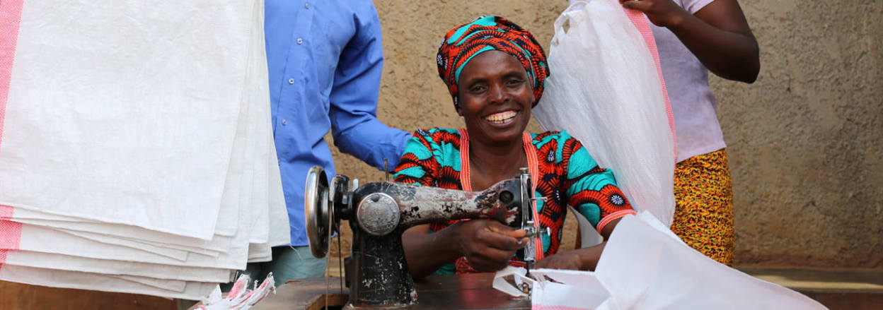 Marie sewing (credit: Aaron Koch/Tearfund)