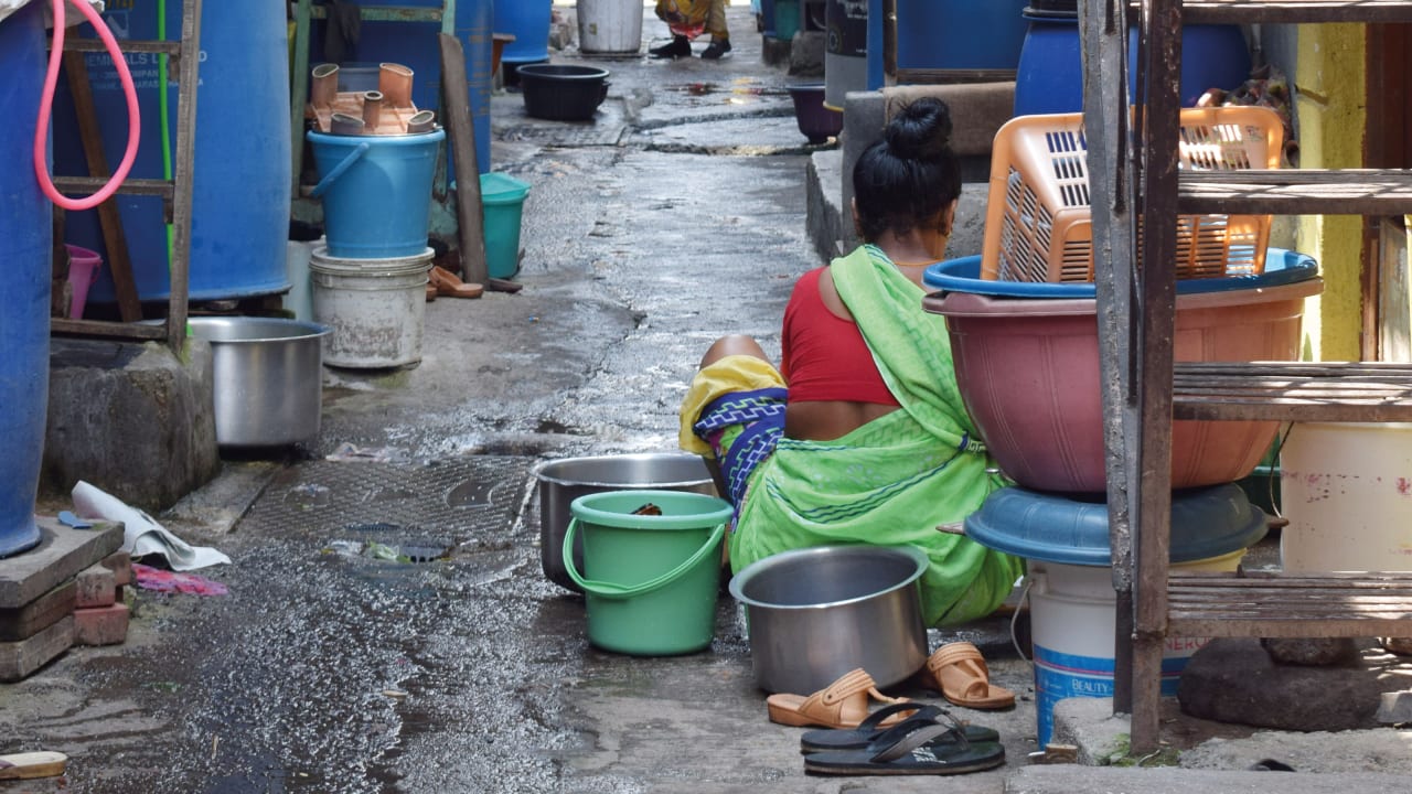 Life can be difficult for people living in the crowded low-income areas of India’s cities.  Photo: Bapu Trust 