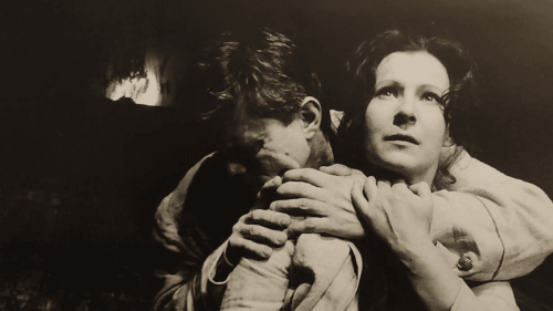 Z kroniki Teatru Wybrzeże - odcinek 46