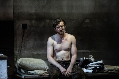 Piotr Biedroń i Jan Klata nominowani do nagród miesięcznika TEATR