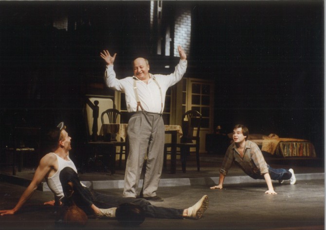 Z KRONIKI TEATRU WYBRZEŻE ODCINEK 49