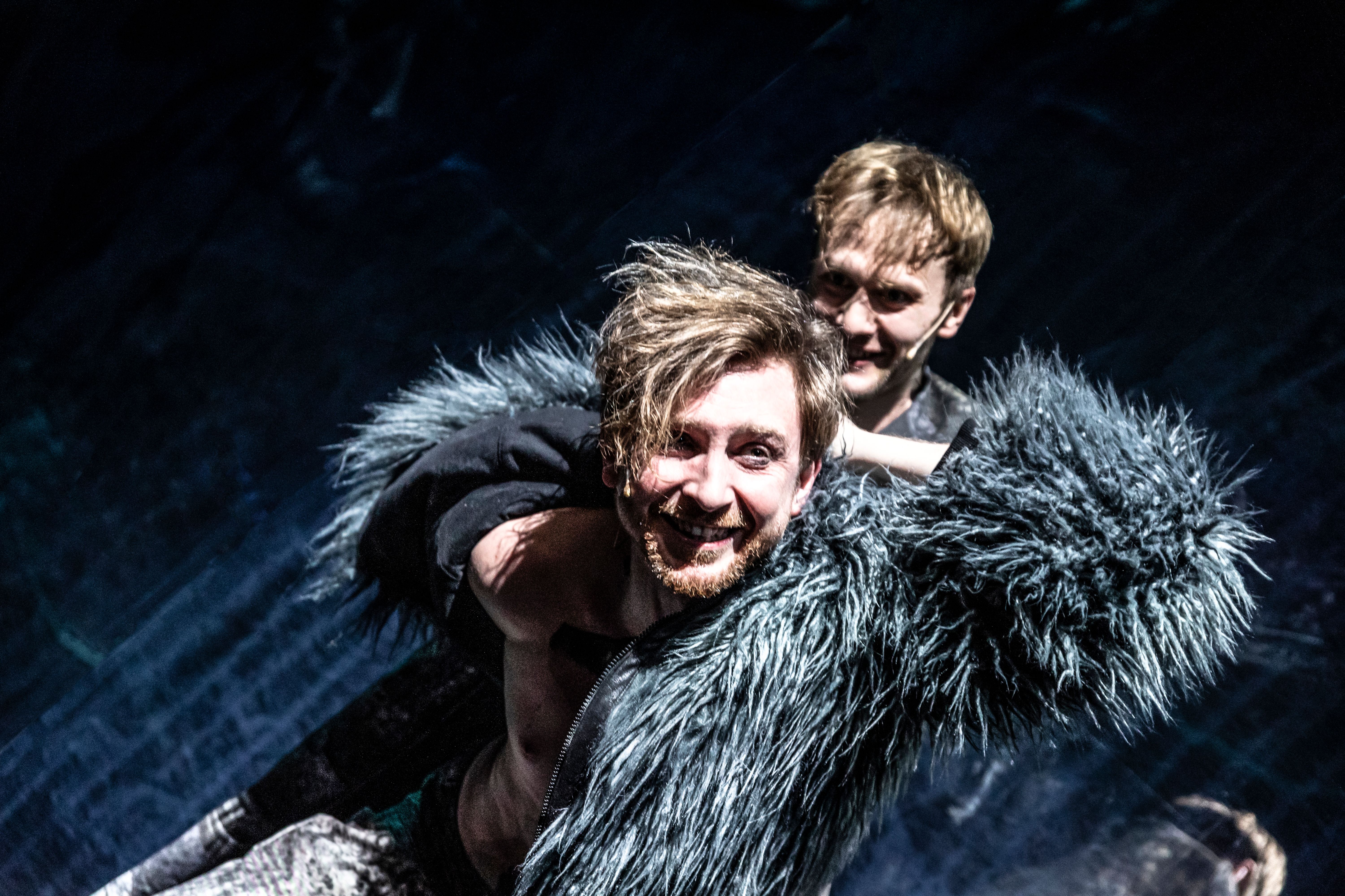 Plakat do spektaklu Dyskusyjny Klub Teatralny do spektaklu Brytanik