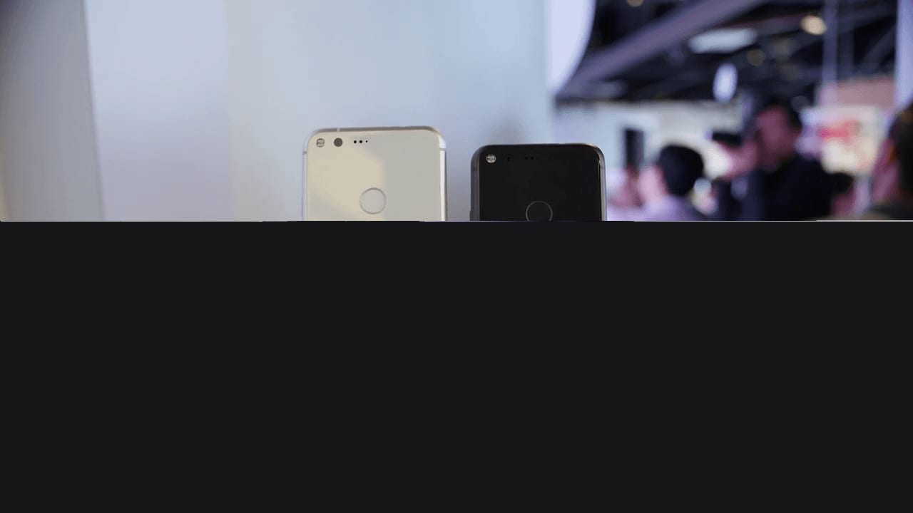Pixel and Pixel XL back of Pixel and Pixel XL
