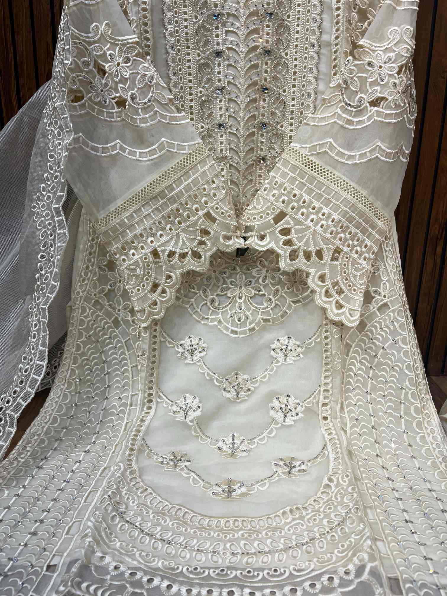 Off White Heavy Embroidered Luxury Party Wear Suit with Crushed Dupatta-2