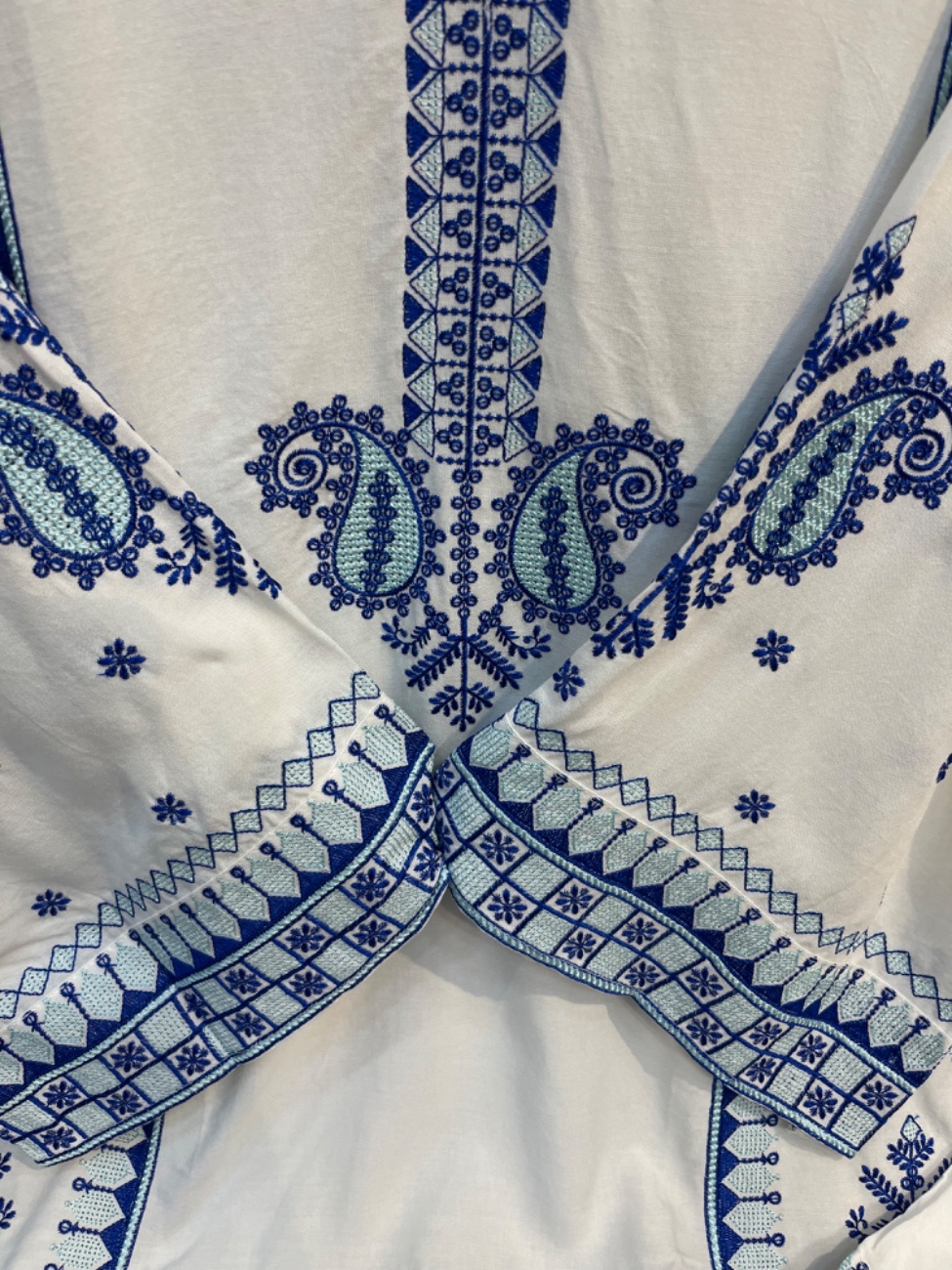 White royal blue thread embroidery work with a classy ethnic design.-1