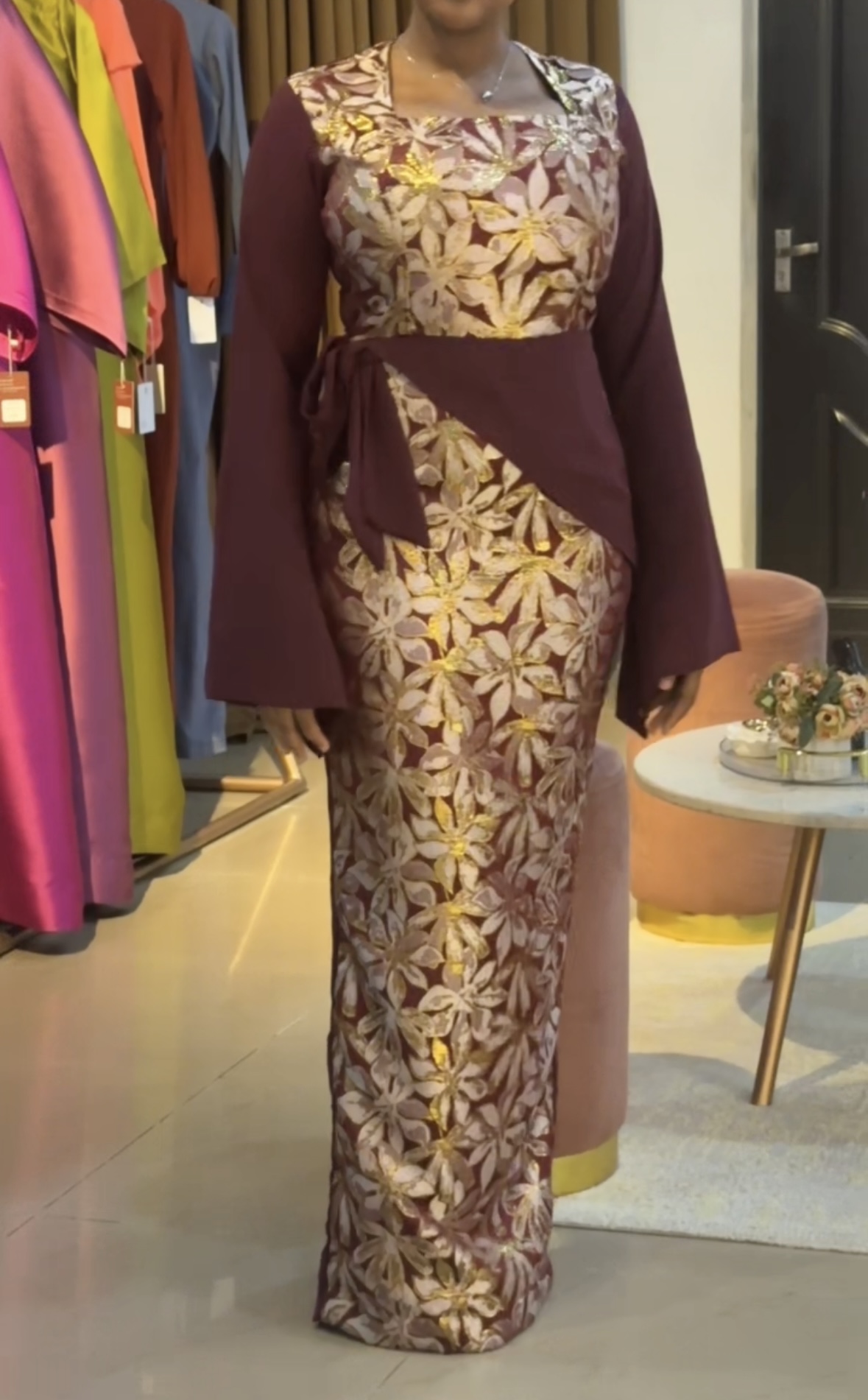 Aafia - Elegance in every detail ✨ Perfect blend of rich wine tones & floral gold accents.