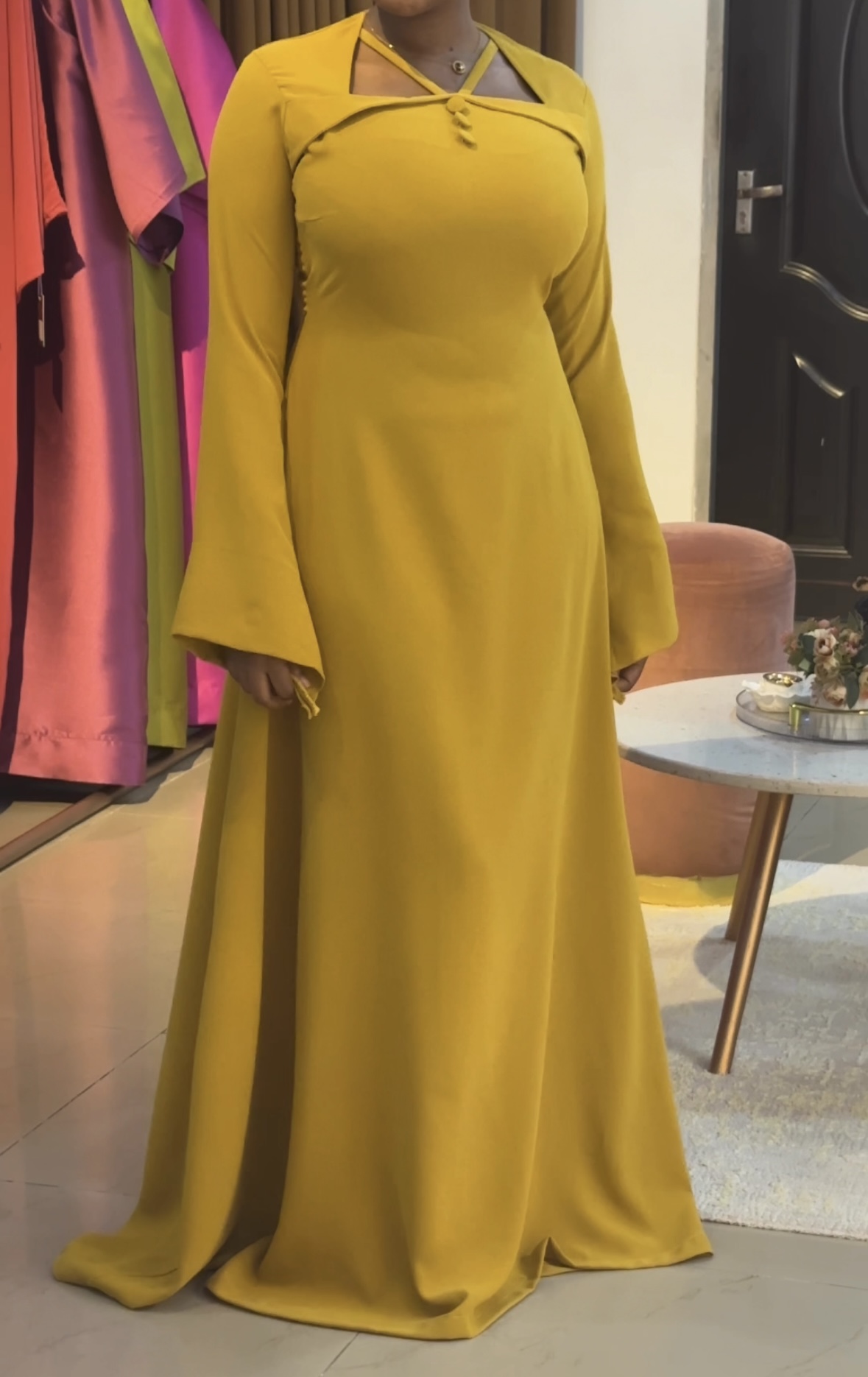 Dawn✨ - this flared dress is made to turn heads.