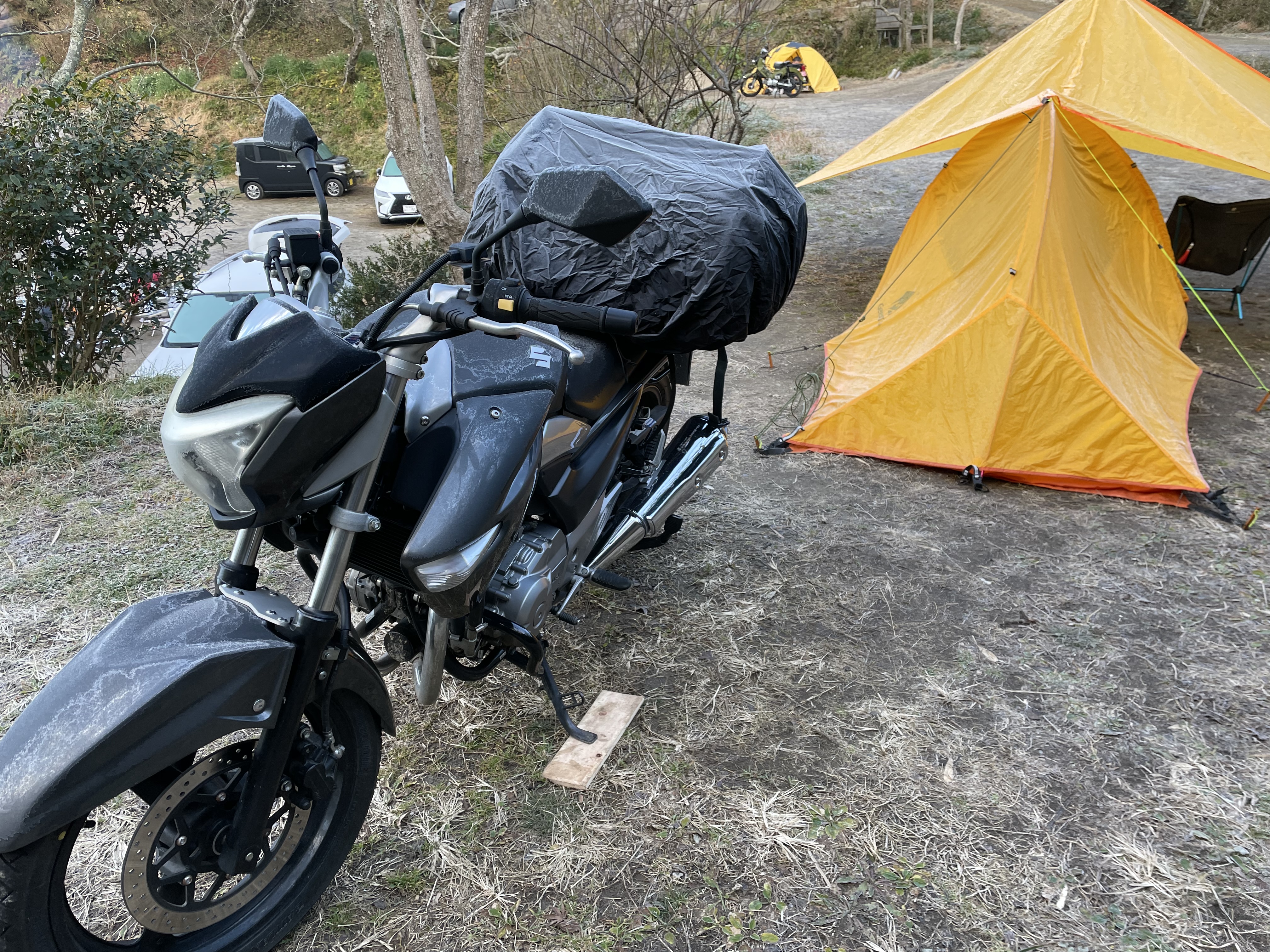 【GSR250】冬ツーリングテント泊（タープ付き）