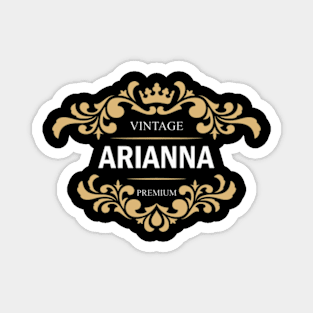 Arianna Name Magnet