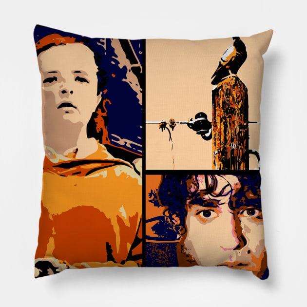 hereditary - the legendary car scène Pillow by Naive Rider