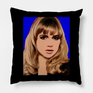 suki waterhouse Pillow