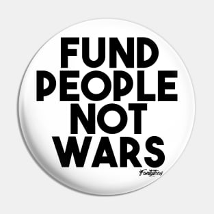 PEOPLE OVER WARS (B) Pin