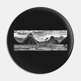 Milford Sound in Monochrome Pin