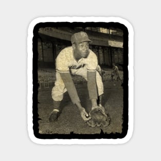 Ernie Banks - 11 for 35 With 2 HRs, 1953 Magnet