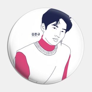 TREASURE JunKyu minimal Pin