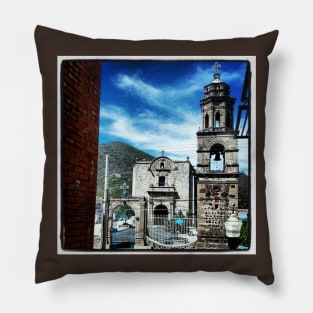 México lindo y querido Pillow