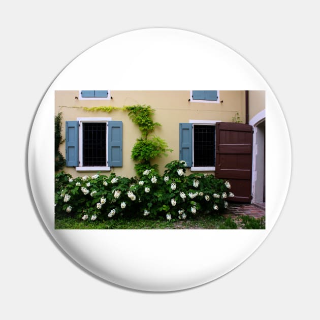 Farmhouse Wall with Windows. Campogalliano, Italy 2011 Pin by IgorPozdnyakov