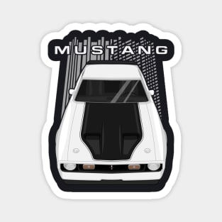 Mustang Mach 1 1971 to 1972 - White Magnet