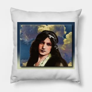 The Flower Girl Pillow