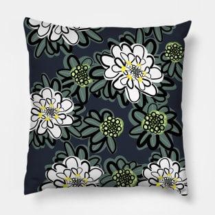 candytuft flowers Pillow