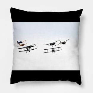 planes throw sky Pillow