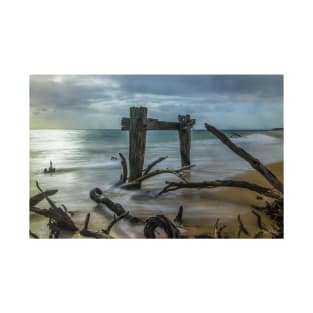 The Cattle Jetty, Observation Point, Point Nepean, Portsea, Mornington Peninsula, Victoria, Australia. T-Shirt